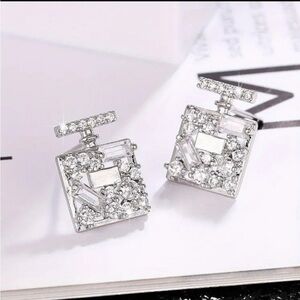 Elegant NWT Perfume Bottle Shape Silver Crystal Studded Earrings
